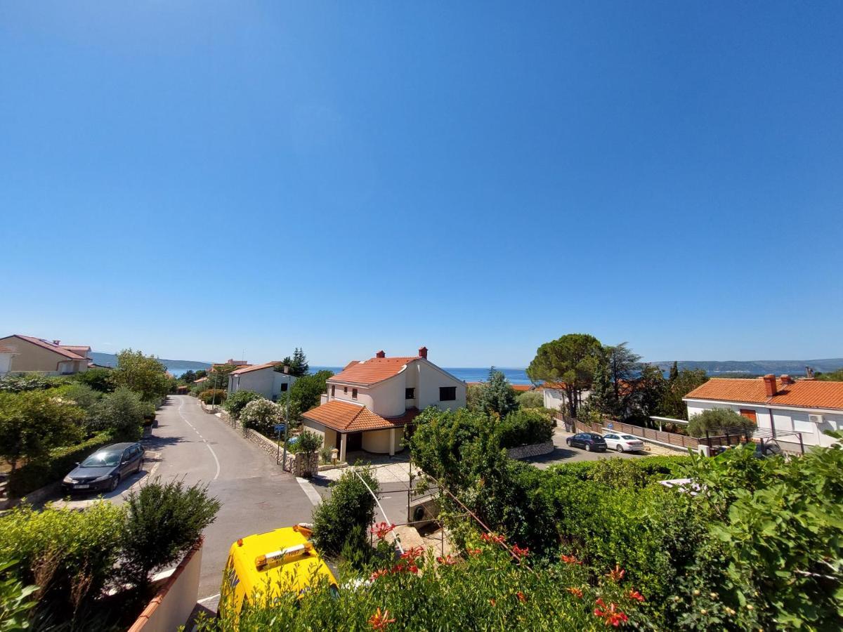 Apartments Drazica Krk Town Rum bild